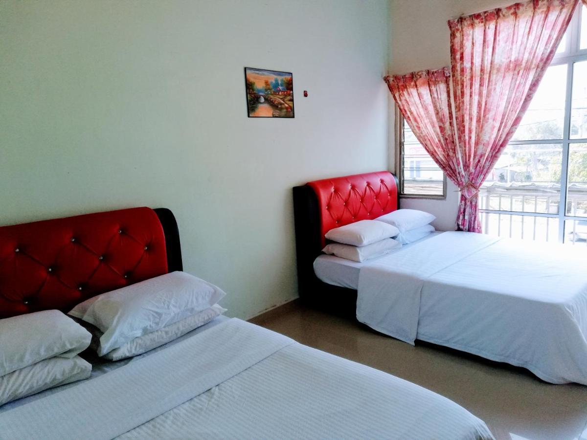 Daisyinn Budget Hotel Kuala Terengganu 甘榜贡巴达 外观 照片